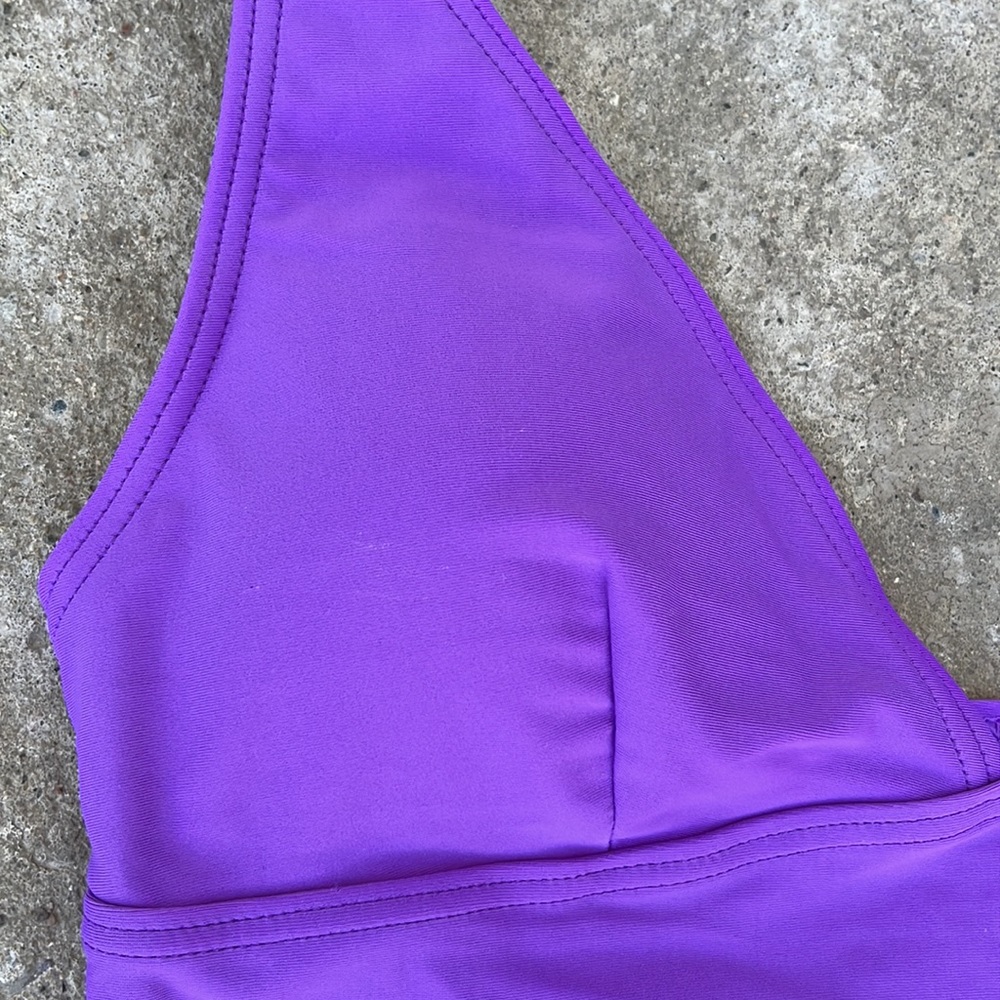 New Beach Rays purple bikini - Picture 3 of 16